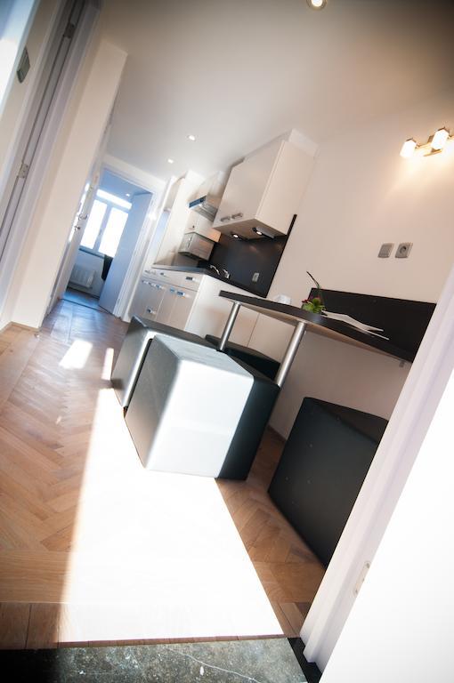 Apartment De Maasnacht Маасейк Екстериор снимка